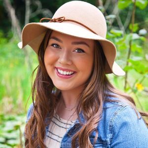 Meet your Posher, Sierra